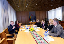 Seimo Pirmininkas: visos NVO vieningai palaikys smurto prieš vaikus draudimą